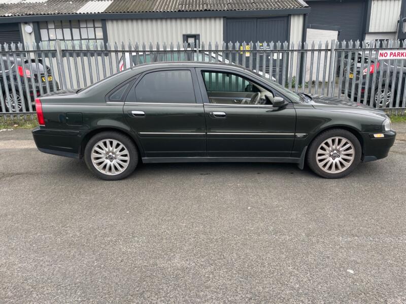 VOLVO S80