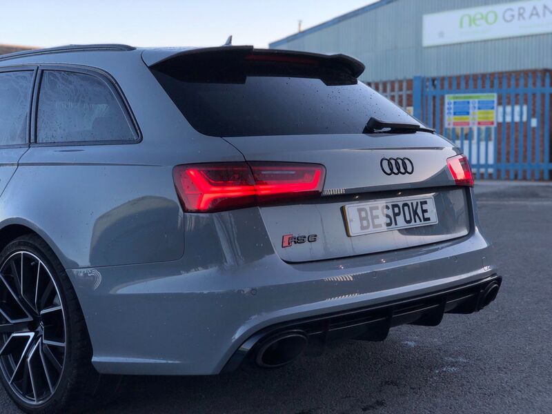 AUDI RS6