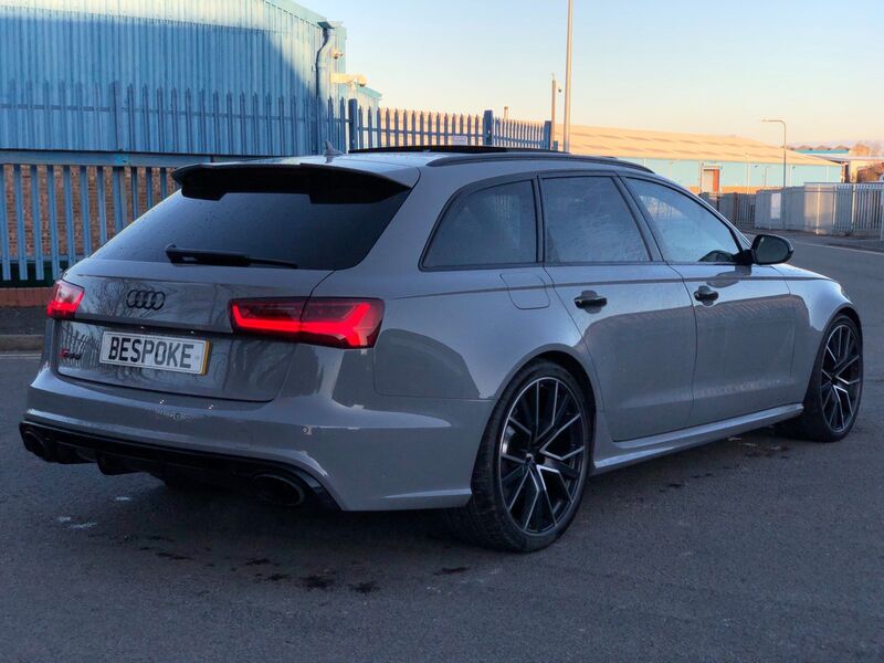 AUDI RS6